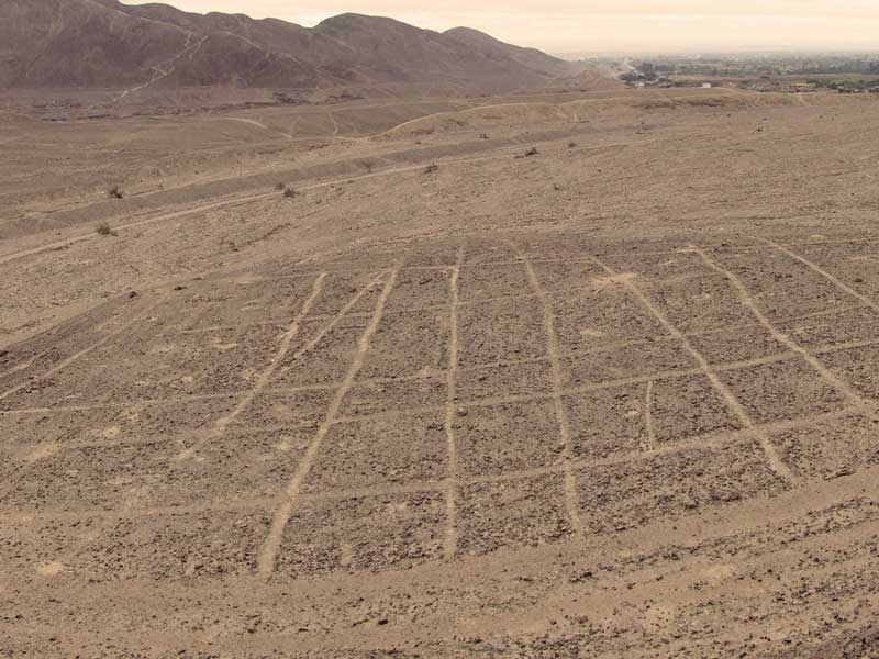 Tour Arqueológico + Sobrevuelo Nazca
